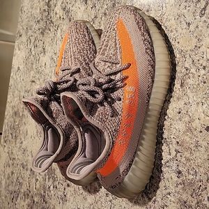 Yeezy Boost 350 V2 Beluga EUC
